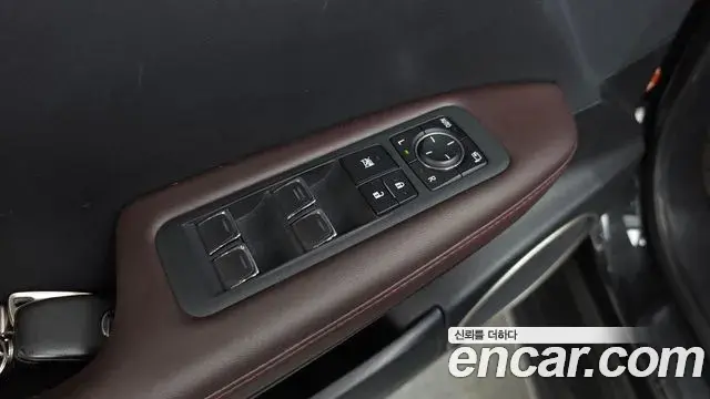 Lexus RX450h 2020 — Photo 12/36