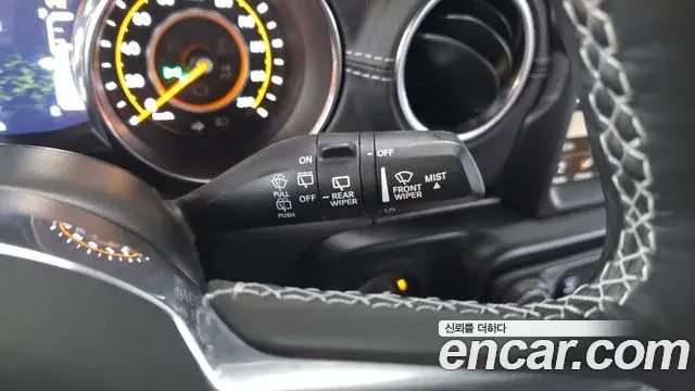 Jeep Wrangler 2021 — Фото 20/20