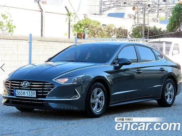 Hyundai Sonata 2022 — Фото 2/20