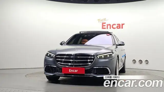Mercedes-Benz S-Class 2023 — Фото 3/20