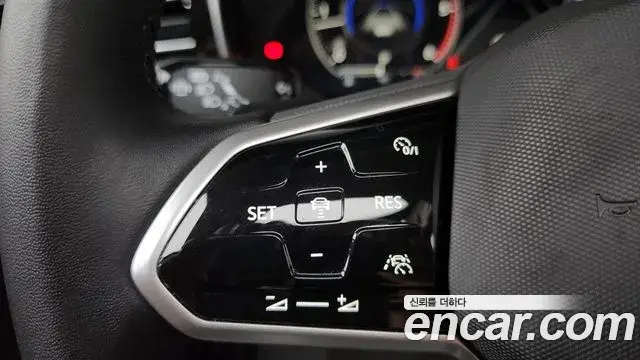 Volkswagen Touareg 2023 — Photo 25/37