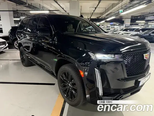 Cadillac Escalade 2022 — Photo 16/20