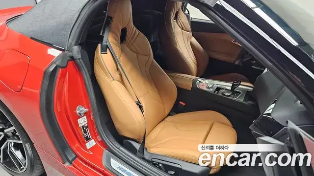 BMW Z4 2023 — Фото 10/20