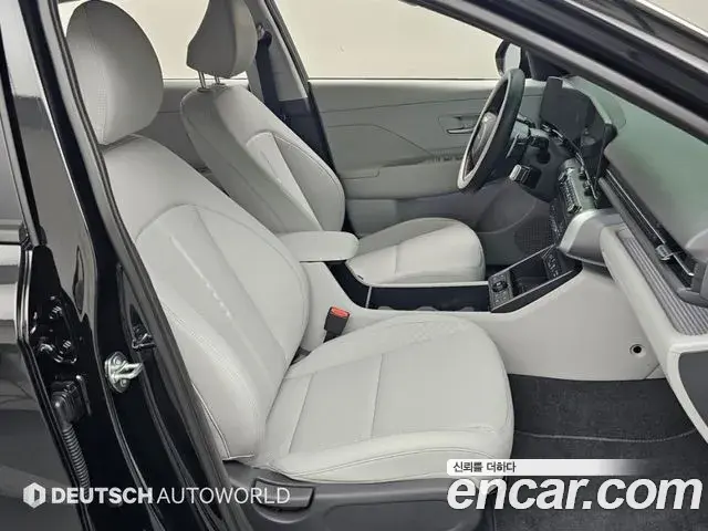 Hyundai Kona 2025 — Фото 16/20