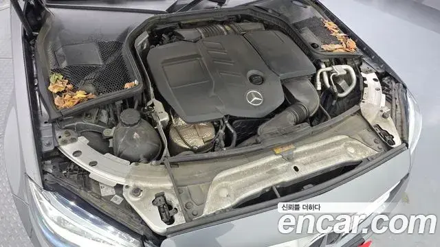 Mercedes-Benz C-Class 2019 — Фото 6/20