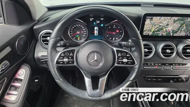 Mercedes-Benz C-Class 2019 — Фото 13/20
