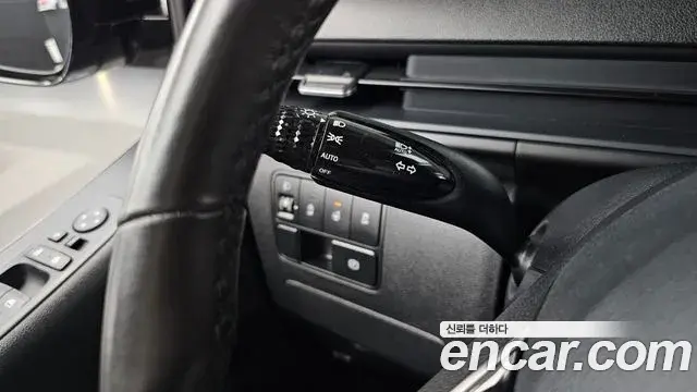 Hyundai Staria 2022 — Фото 15/20