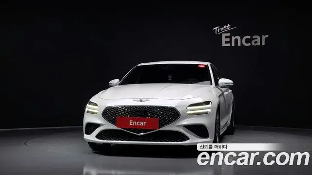 Genesis G70 2021 — Photo 15/32