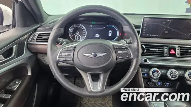 Genesis G70 2021 — Photo 19/32