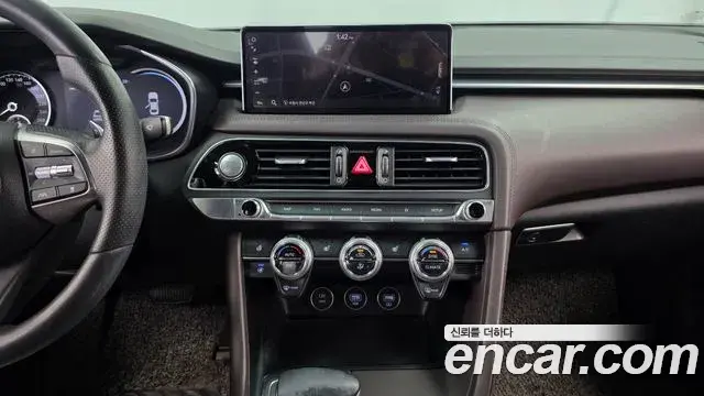 Genesis G70 2021 — Photo 8/32