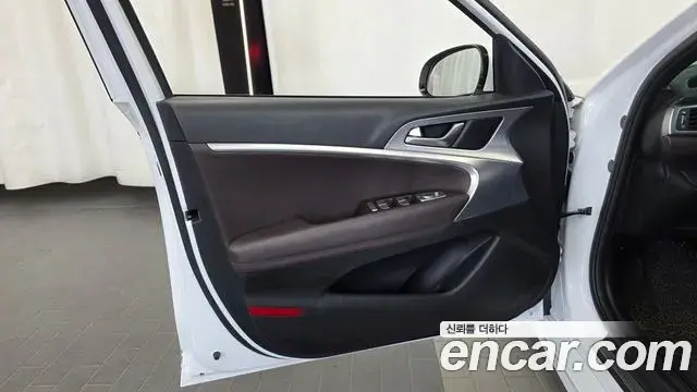 Genesis G70 2021 — Photo 29/32