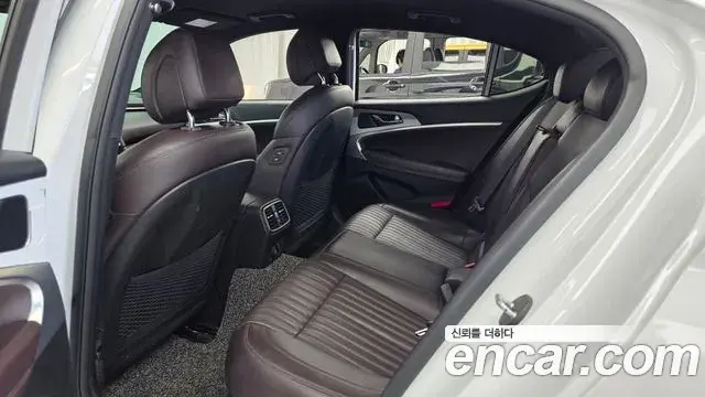 Genesis G70 2021 — Photo 32/32