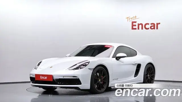 Porsche 718 Cayman 2023 — Photo 13/32
