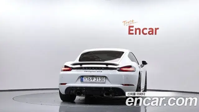 Porsche 718 Cayman 2023 — Photo 22/32