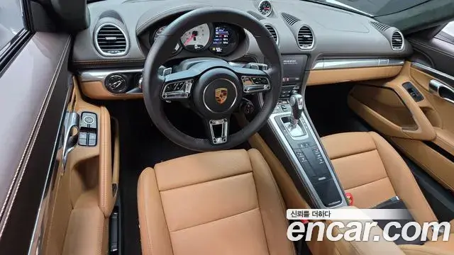 Porsche 718 Cayman 2023 — Photo 6/32