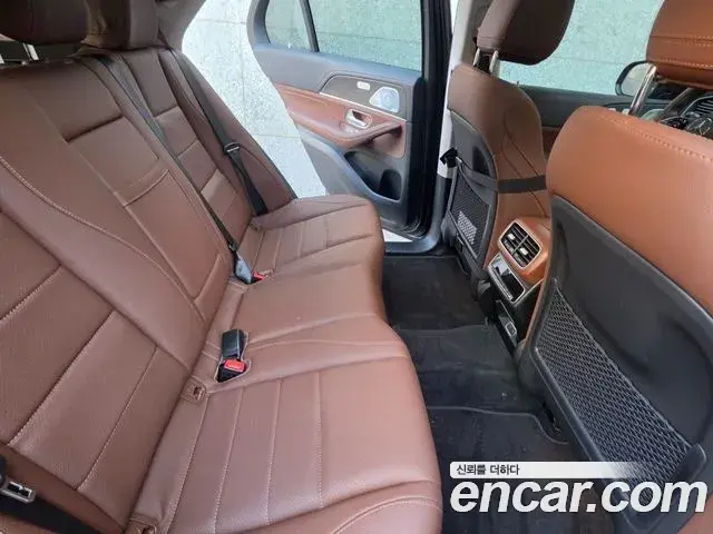 Mercedes-Benz GLE-Class 2025 — Photo 7/14