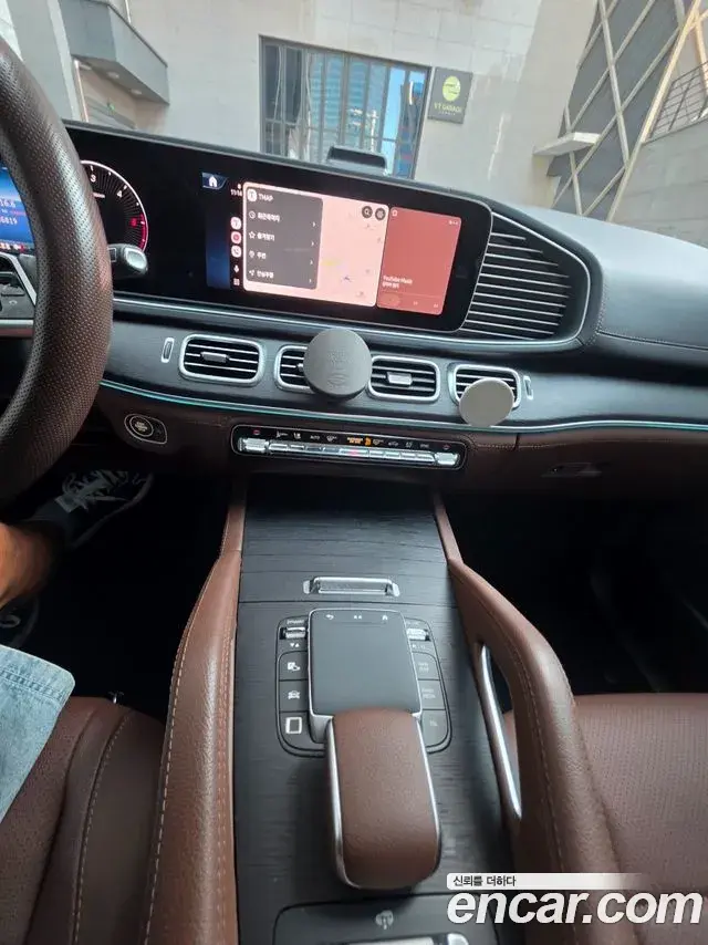 Mercedes-Benz GLE-Class 2025 — Photo 4/14