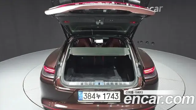 Porsche Panamera 2021 — Фото 20/20