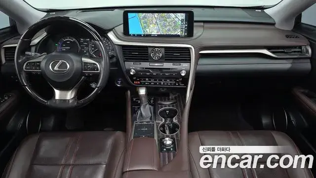 Lexus RX450h 2022 — Photo 19/40