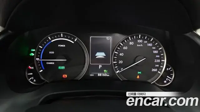 Lexus RX450h 2022 — Photo 11/40