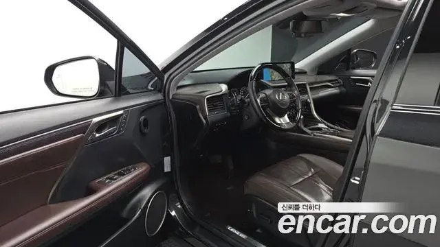 Lexus RX450h 2022 — Photo 13/40
