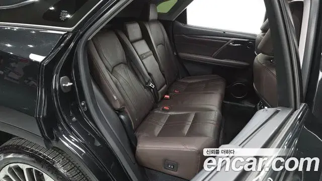 Lexus RX450h 2022 — Photo 40/40