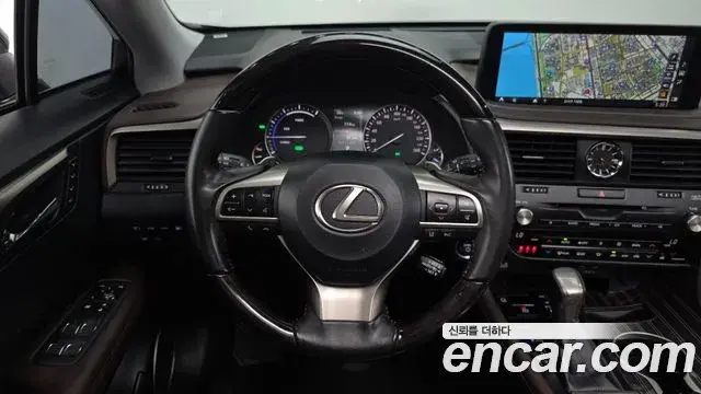 Lexus RX450h 2022 — Photo 12/40