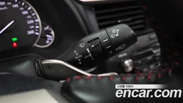Lexus RX450h 2022 — Photo 28/40