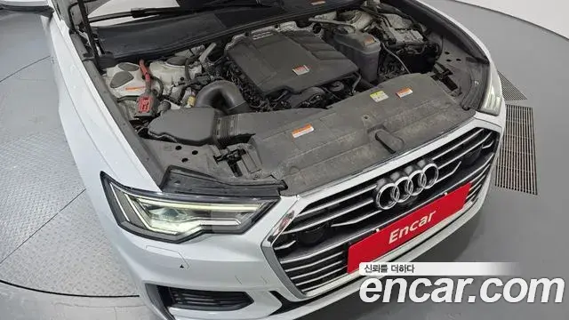 Audi A6 2021 — Фото 6/20