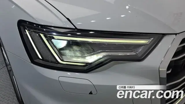 Audi A6 2021 — ფოტო 7/34