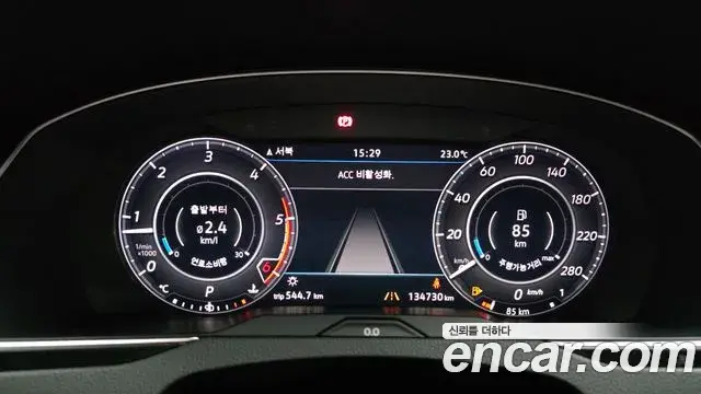 Volkswagen Arteon 2019 — Şəkil 23/30