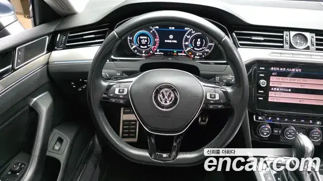 Volkswagen Arteon 2019 — Şəkil 12/30