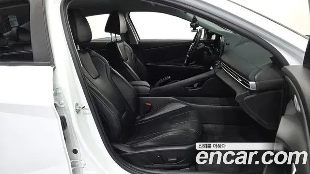 Hyundai Avante 2022 — Фото 11/20