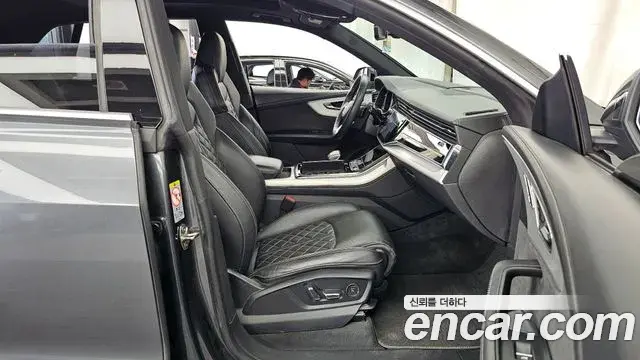 Audi Q7 2020 — Фото 11/20