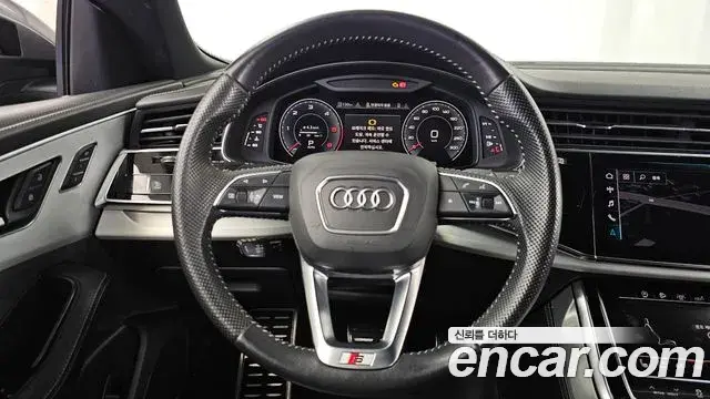 Audi Q7 2020 — Фото 13/20