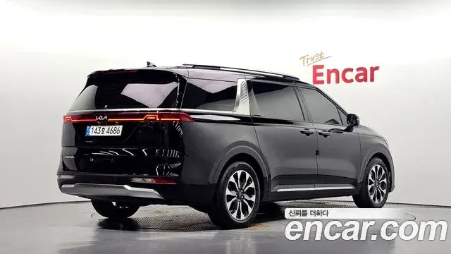 Kia Carnival 2022 — Photo 2/20
