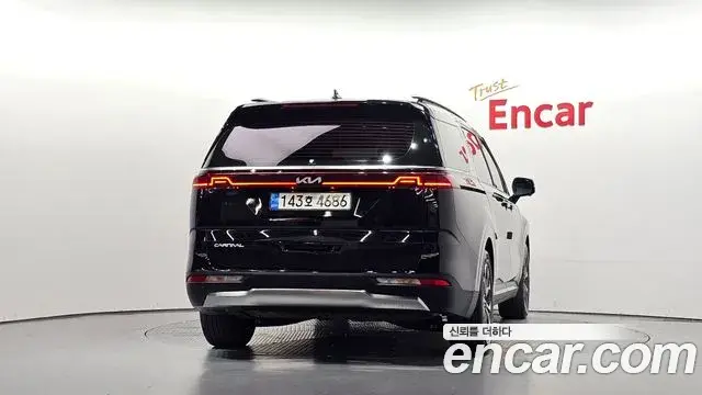 Kia Carnival 2022 — Photo 4/20