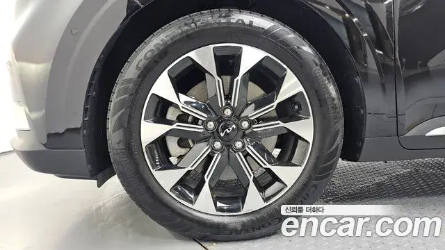 Kia Carnival 2022 — Photo 5/20