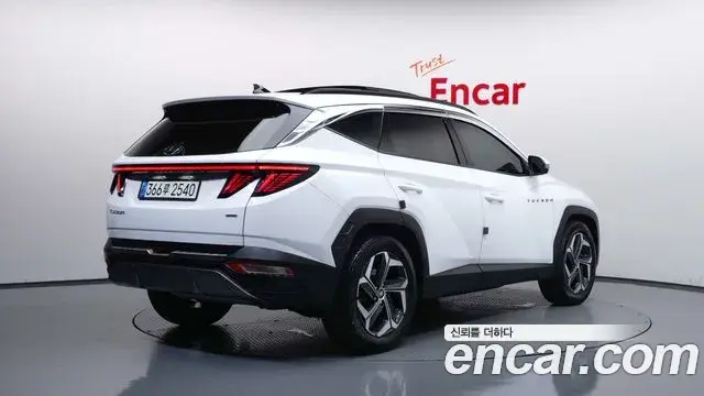 Hyundai The New Tucson 2023 — Фото 2/20