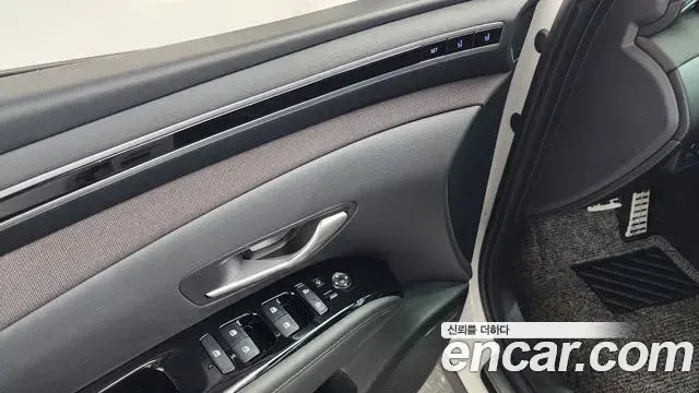Hyundai The New Tucson 2023 — Фото 18/20