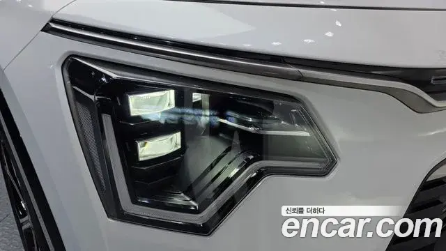 Kia Niro 2022 — Photo 4/31