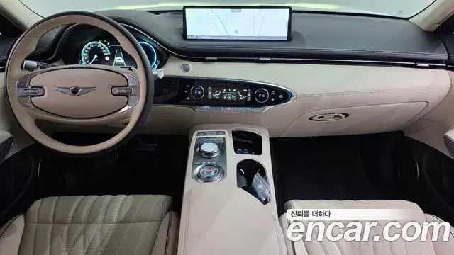 Genesis GV70 2023 — ფოტო 23/37
