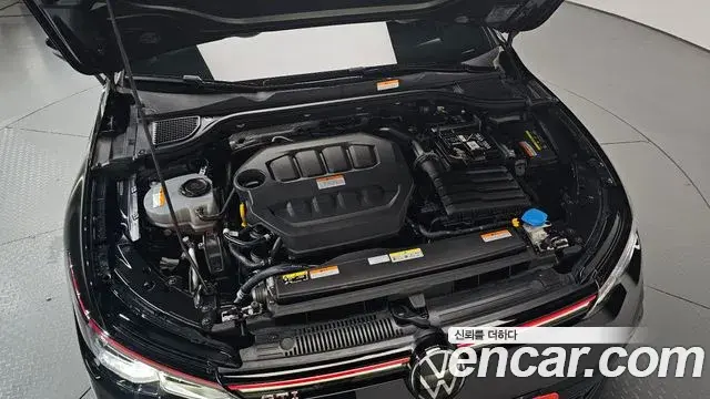 Volkswagen Golf 2024 — ფოტო 29/39