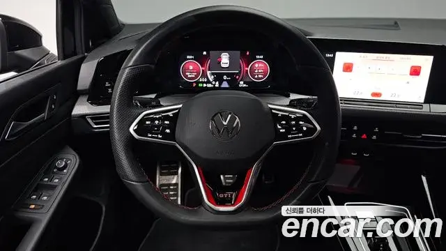Volkswagen Golf 2024 — ფოტო 11/39