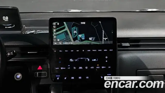 Hyundai Staria 2023 — Фото 13/20