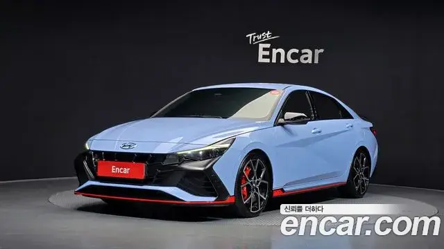 Hyundai Avante 2022 — Фото 1/20