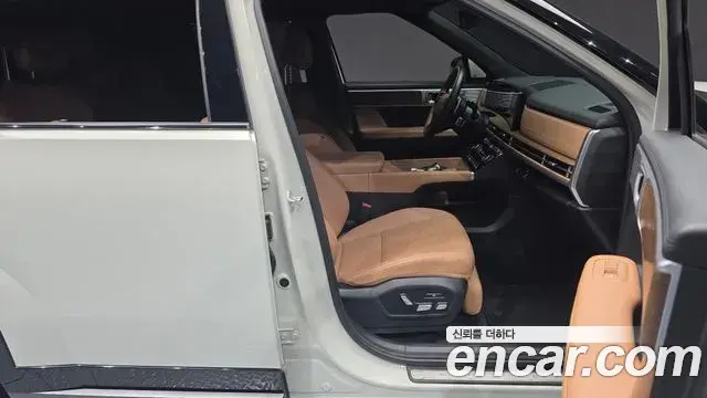Hyundai Santa Fe 2023 — Şəkil 10/20