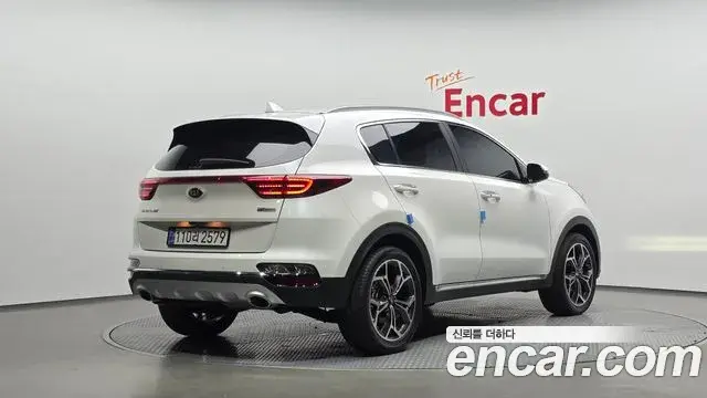 Kia Sportage The Bold 2020 — Фото 2/20