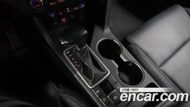 Kia Sportage The Bold 2020 — Фото 9/20