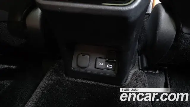 Lexus NX350h 2025 — Photo 18/42